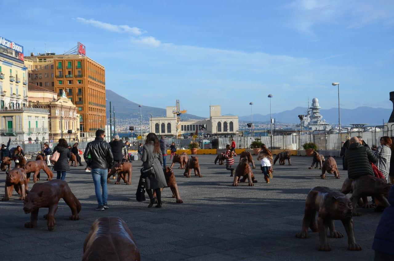 La Casa Spagnola Napoli Exterior foto