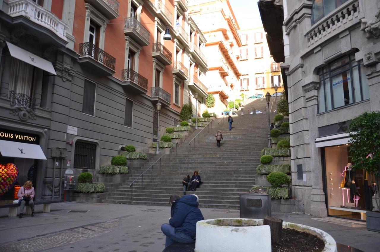 La Casa Spagnola Napoli Exterior foto